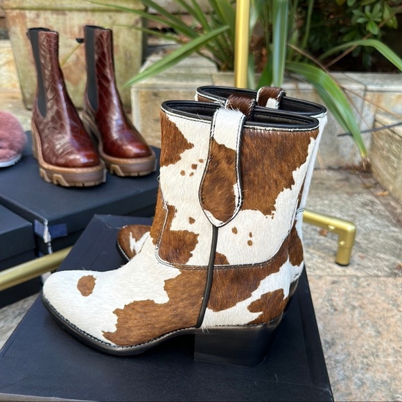 rag & bone Clyde Boot in Cow Print - Picture 9 of 10